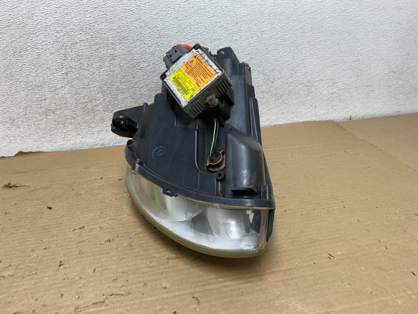 2003 to 2004 Infiniti G35 Left Driver Lh Side Xenon HID Headlight AG8208 DW9