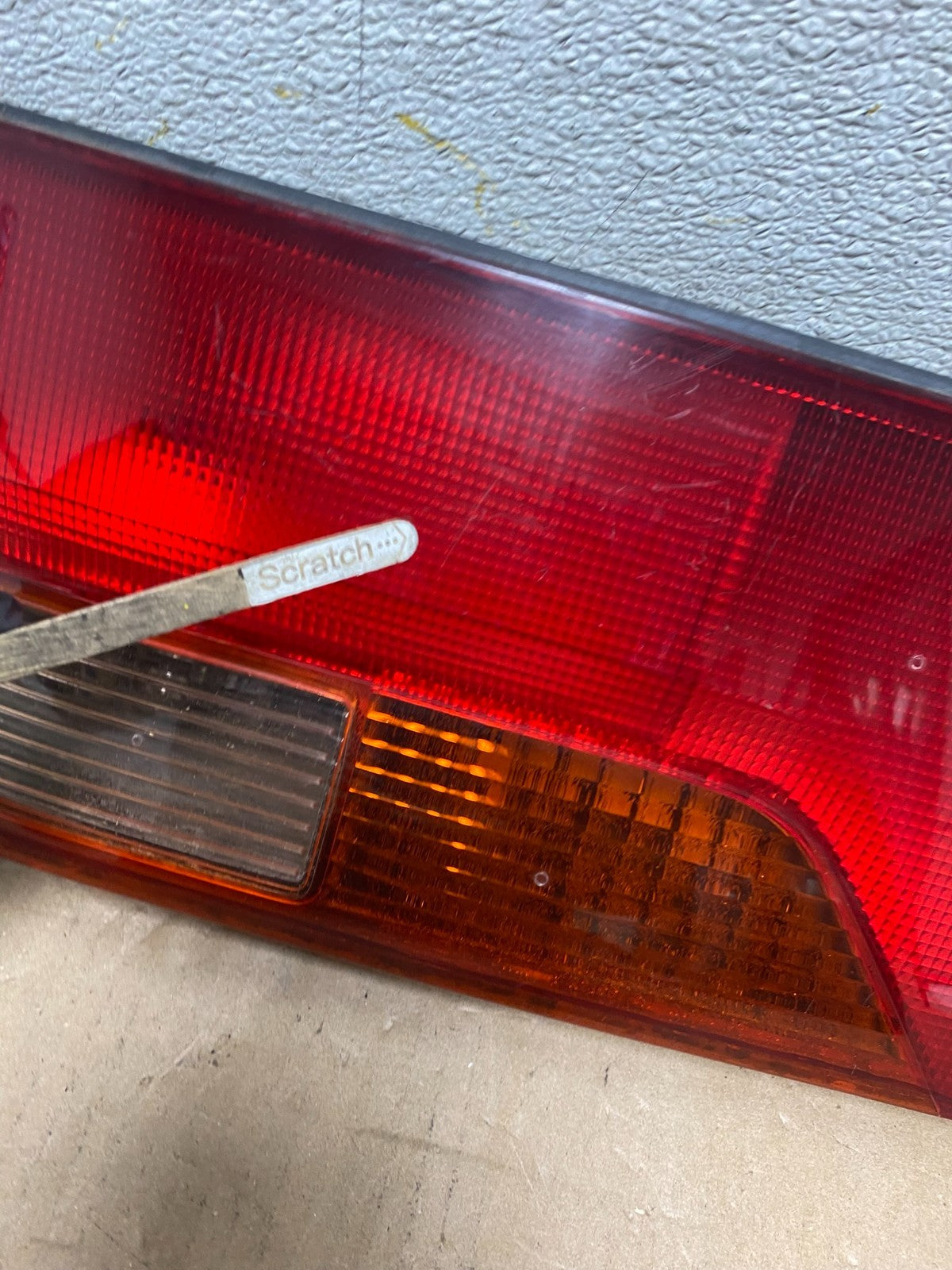 1999 2000 2001 Honda Odyssey Left Driver LH Tail Light Inner Oem S0249 DW3