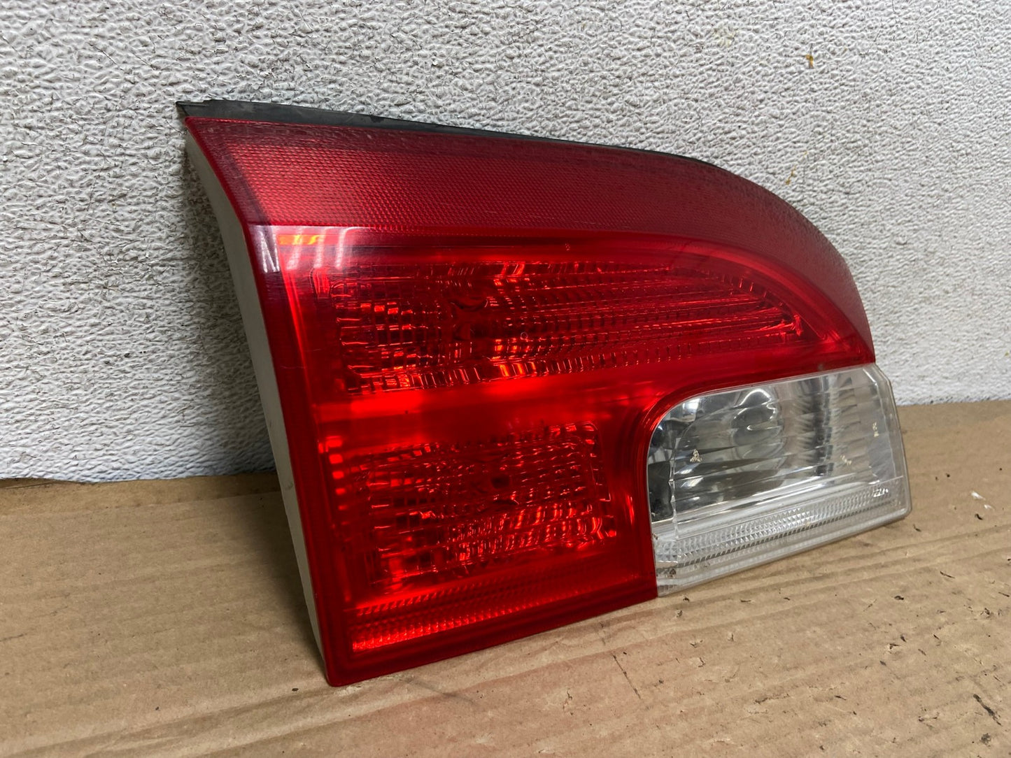 2010-2017 GMC Terrain Tail Light Inner Left Driver Lh AG9127 LK1