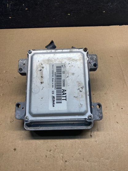 2010-2014 Chevrolet Yukon Tahoe Suburban Engine Control Module ECM ECU AE7422 DW1