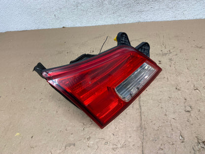 2010-2014 Subaru Outback Left Driver Lh Side Inner Tail Light AG5635 LK2
