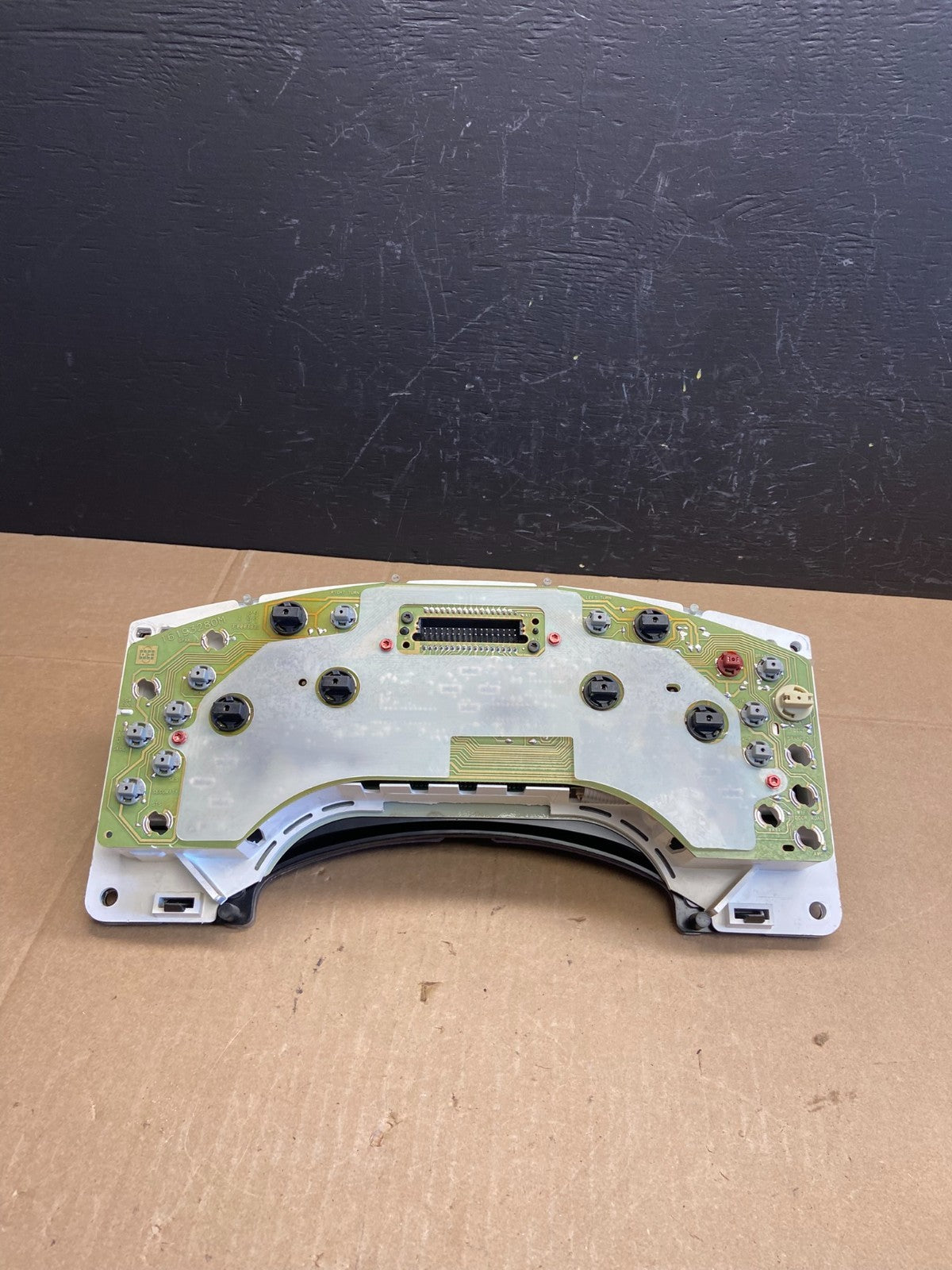 1996 to 2000 Chevrolet Express Speedometer Cluster Gauge OEM AB9206 DG6