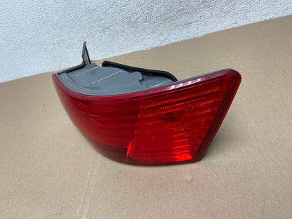 2009 to 2010 Hyundai Sonata Right Passenger Side Tail Light AG6806 LK1