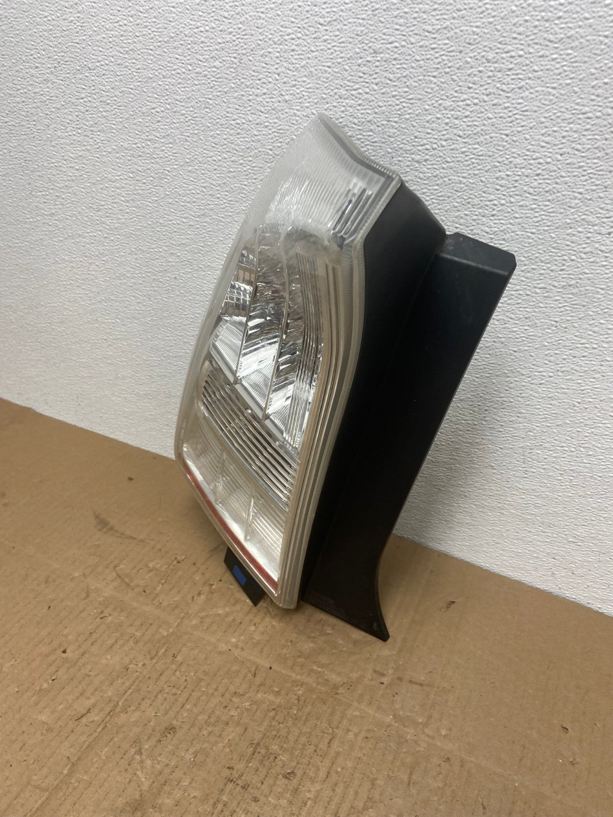 2010 2011 Toyota Prius Tail Light Left Driver LH Side Oem AB8235 LK1