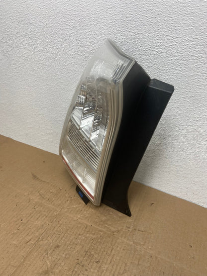 2010 2011 Toyota Prius Tail Light Left Driver LH Side Oem AB8235 LK1
