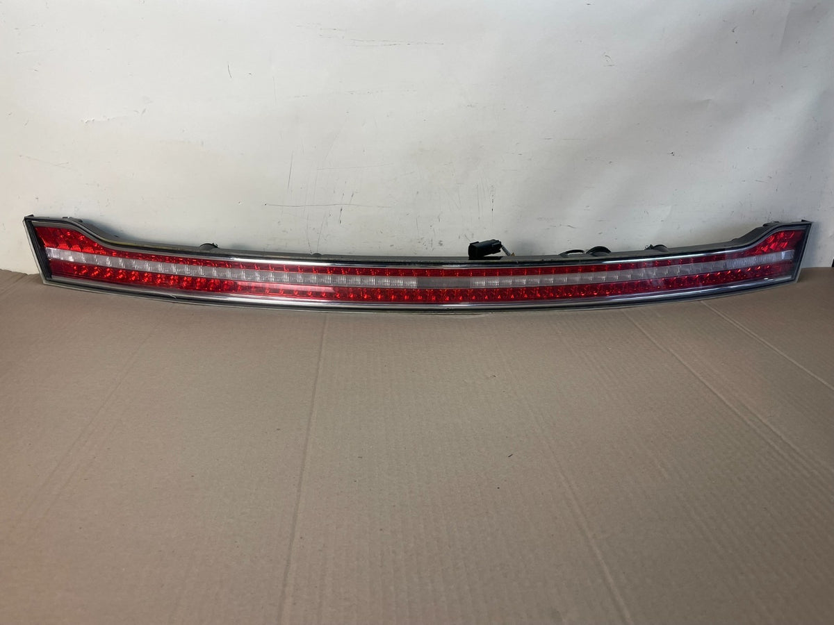 2013-2019 Lincoln MKZ Rear Center Trunk Tailgate Tail Light ag7712 DG0