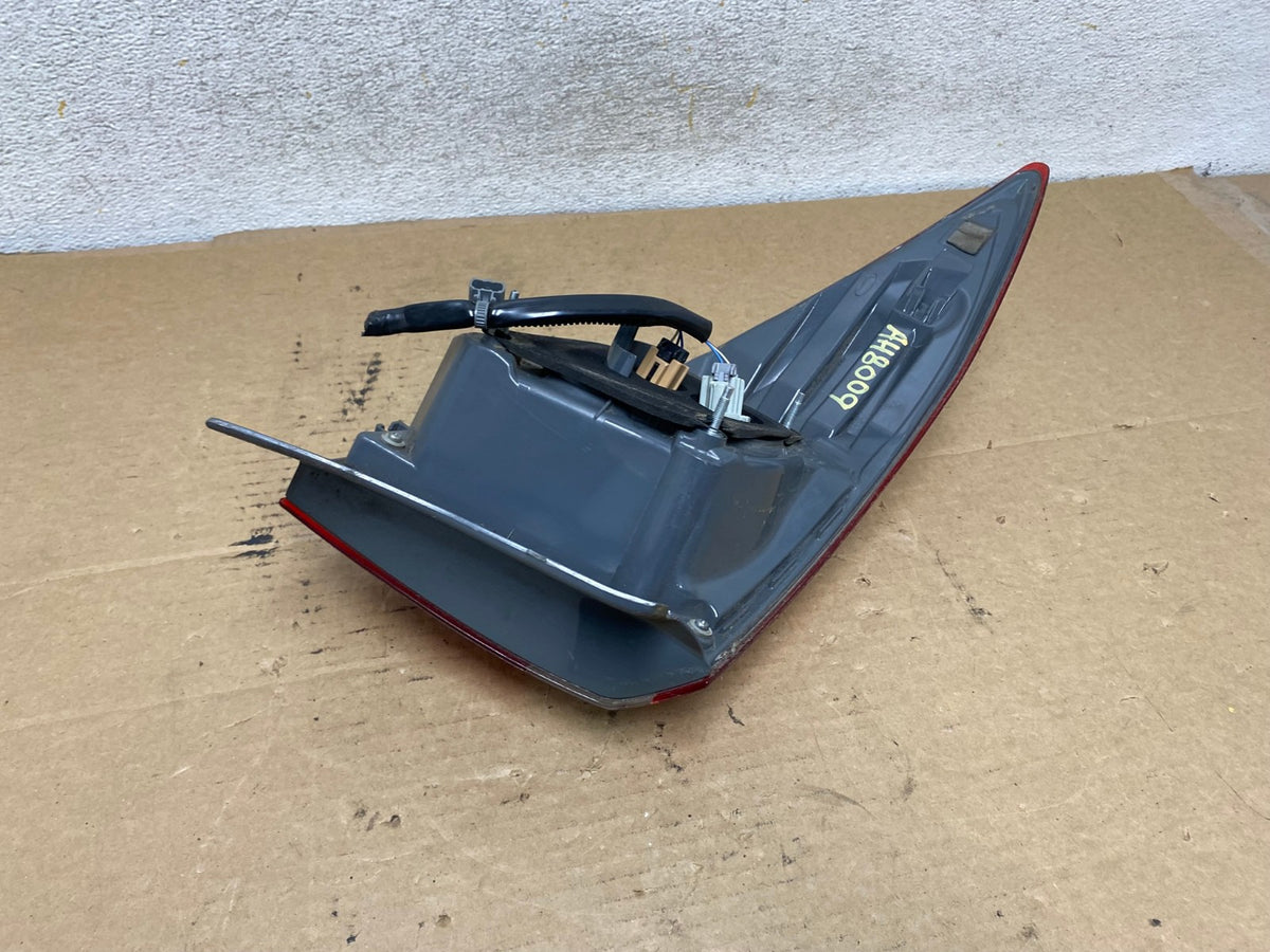 2014 to 2016 Toyota Corolla Right Passenger RH Side Tail Light AH8009 LK4