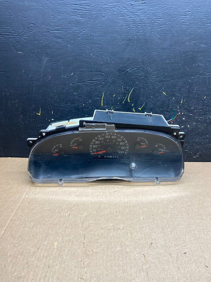 2001 - 2002 Ford Econoline E250 E350 Van Speedometer Instrument Cluster x6611 DG0