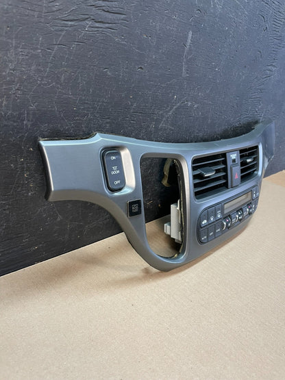 2005 to 2010 Honda Odyssey Radio Climate Control Dash Trim Bezel AE3405 DG2