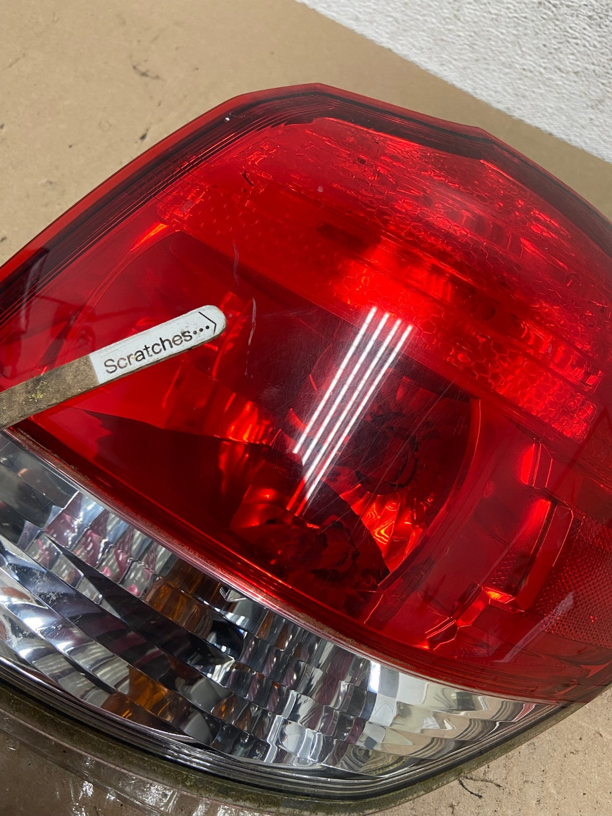 2010-2014 Subaru Outback Wagon Right Passenger Rh Side Tail Light AE6537 LK3