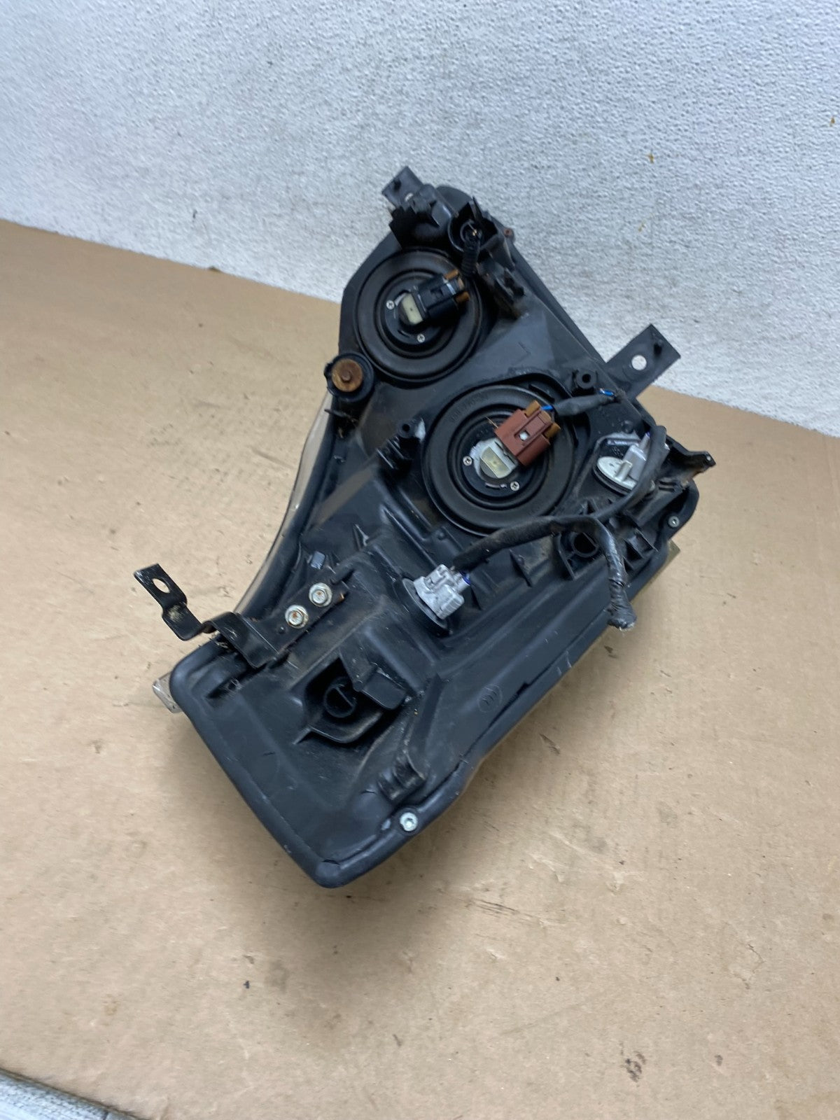 2004 to 2009 Nissan Quest Left Driver LH Black Headlight AG4665 DW9
