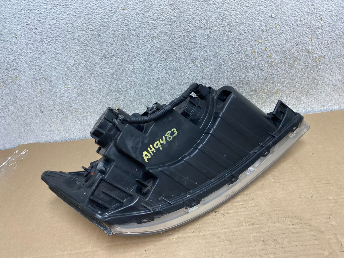 2009 - 2010 Hyundai Sonata Left Driver LH Side Headlight Halogen AH9483 DW7
