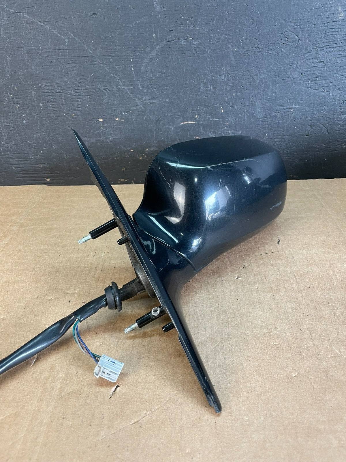 2006 2007 2008 Cadillac DTS Left Driver LH Turn View Door Mirror AE8334 DW1