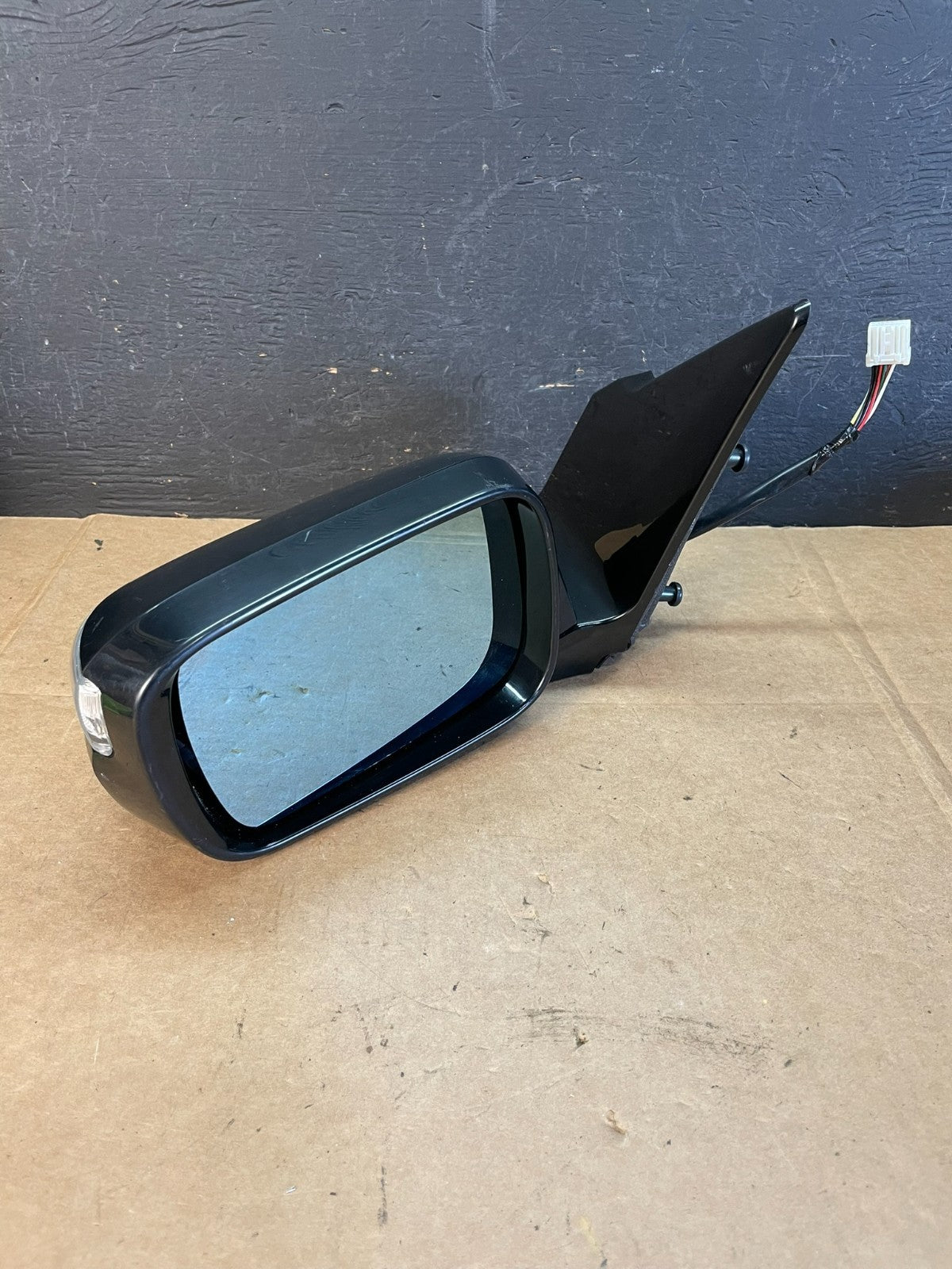 2010 to 2013 Acura MDX Left Driver LH H Side View Door Mirror AE0965 DG2