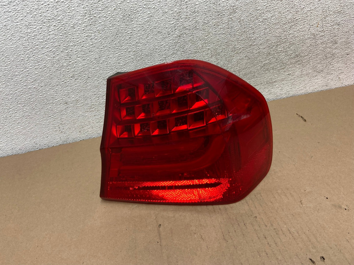 2009 2010 BMW 328i 3 Series Right Passenger RH Side Tail Light DEPO AG6638 LK0