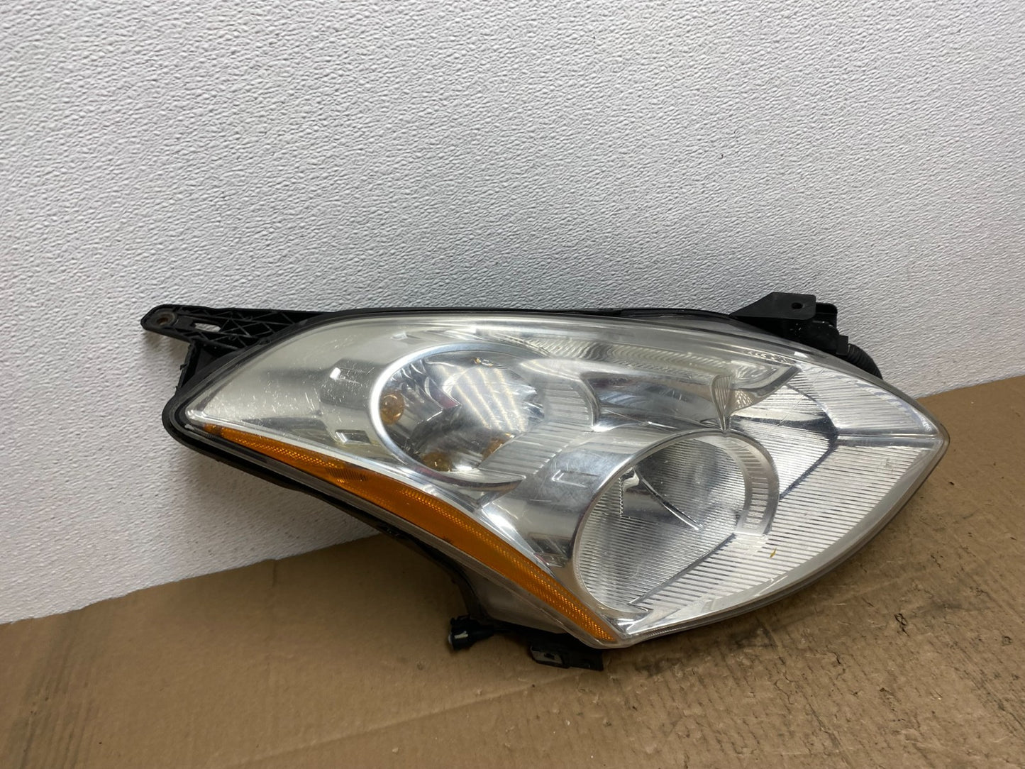 Sedan 2010 2011 2012 Nissan Altima Headlight Right Passenger Rh OEM AB8474 DW2