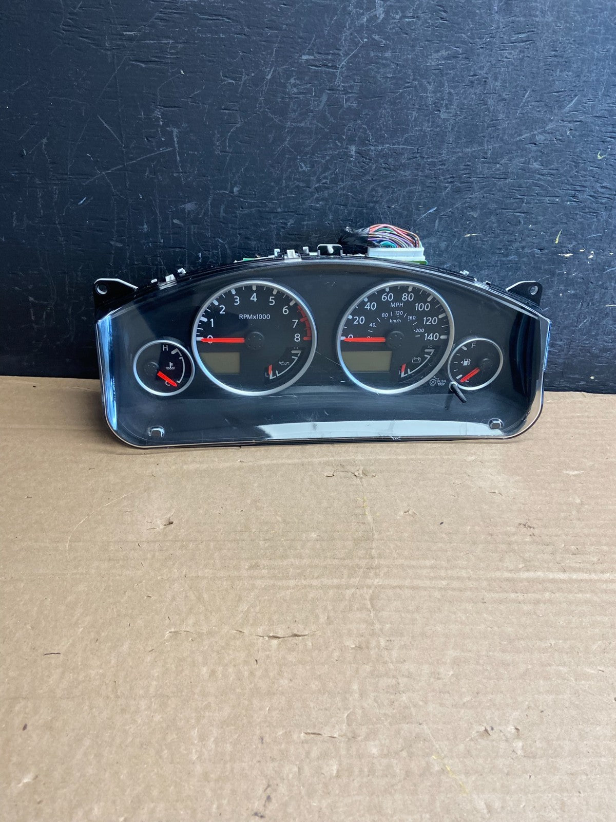 2006-2007 Nissan Pathfinder Xterra Cluster Speedometer Instrument AF2482 DG0