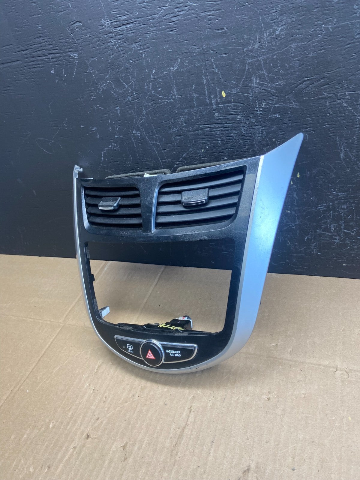 2012 to 2017 Hyundai Accent Center Radio Hazard Air Vent Bezel OEM ab9441 DG1