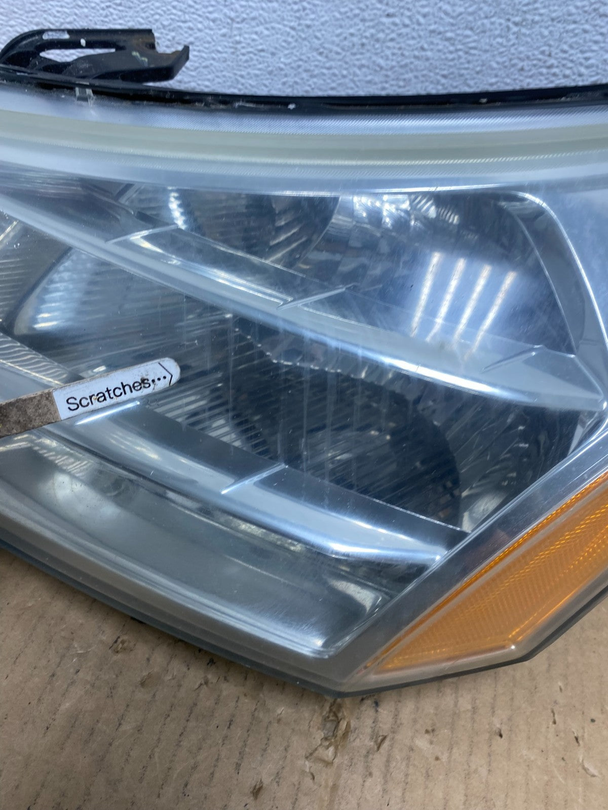 2008 2009 2010 2011 Ford Focus Left Driver Lh Headlight Halogen AD0858 DW3