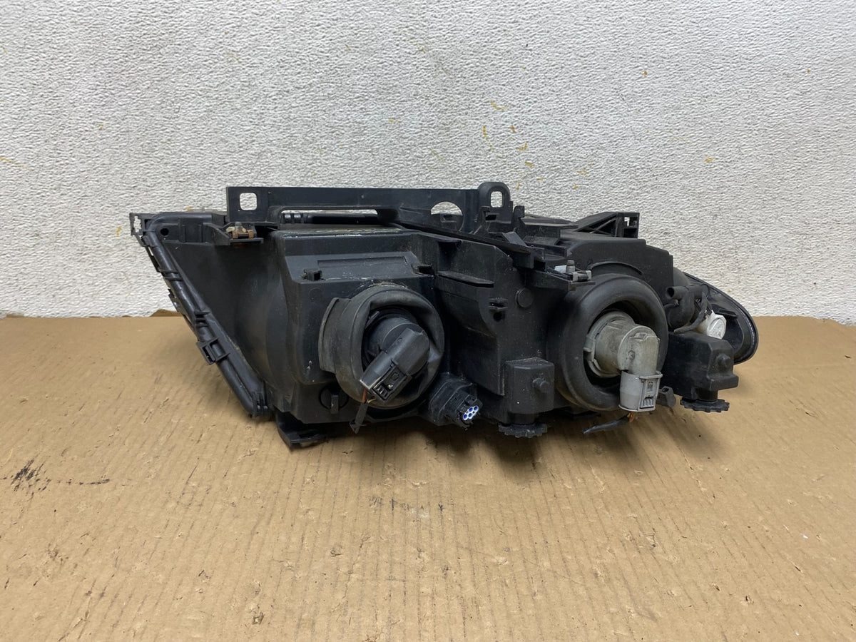 2002 to 2005 BMW 3 E46 Sedan Left Driver Halogen Headlight AH3080 DW6