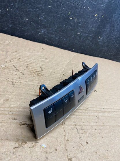 2005 - 2007 Mercedes C230 C240 Center Console Switch Control Unit AF2232 DW2
