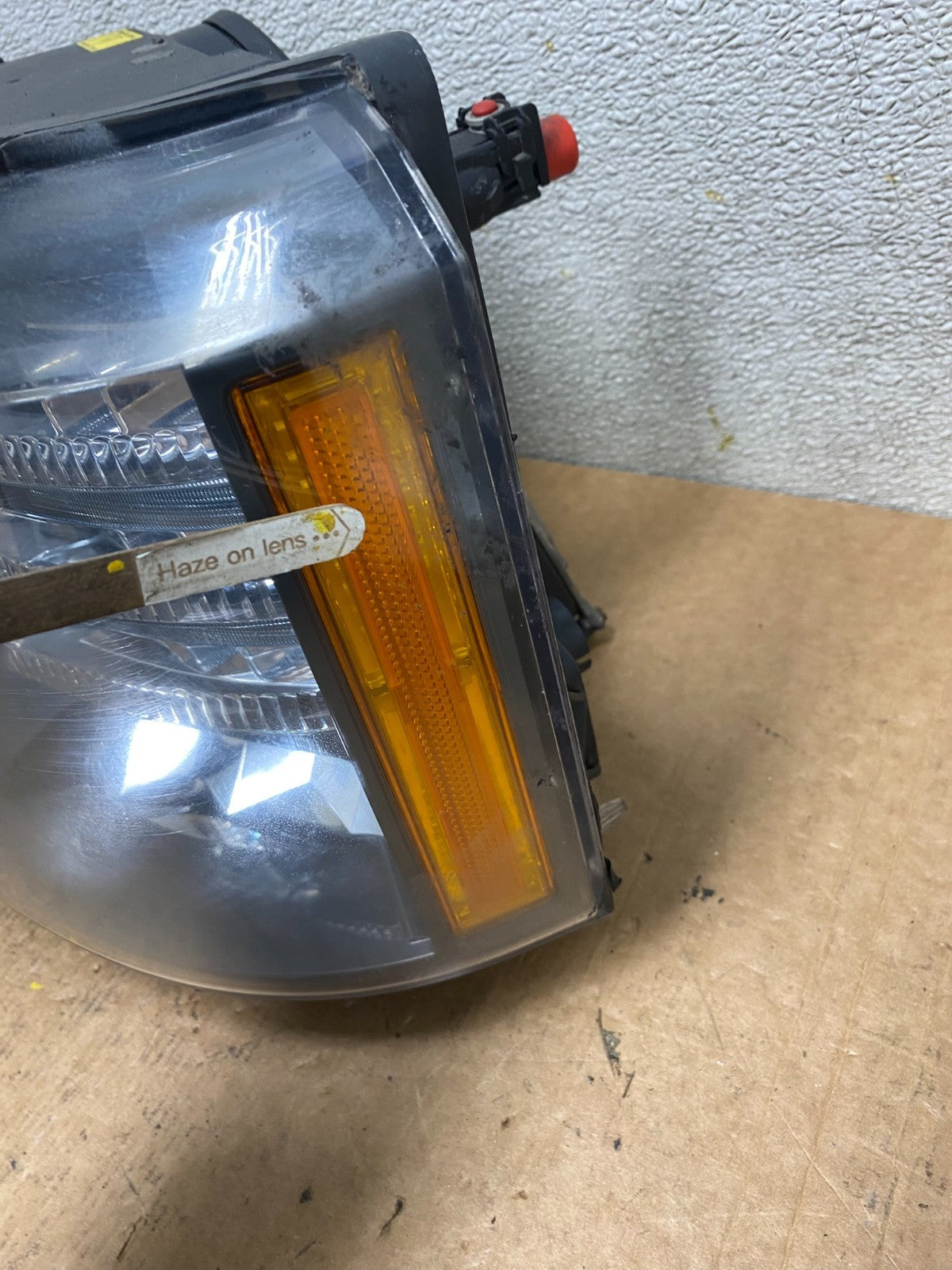 2010 to 2012 Land Rover Range Rover L322 Left Xenon Hid Headlight S6965 DW5
