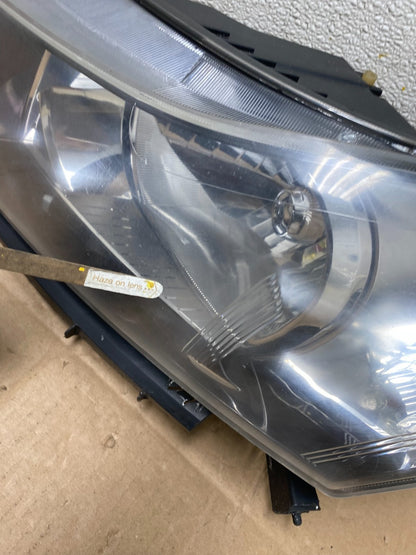 2011 to 2015 Chevrolet Cruze Halogen Left+Right Set Headlights W0839 DW12