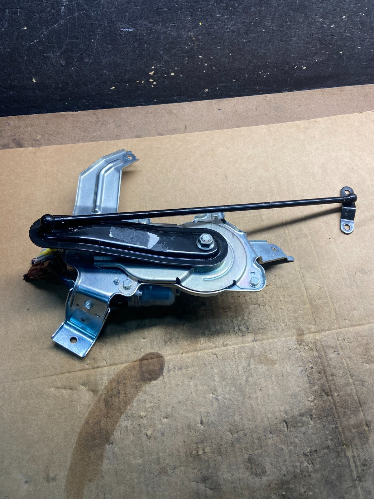 2007 - 2013 Acura MDX Honda Odyssey  Lift Gate Trunk Lid Motor Actuator y4487 DG0