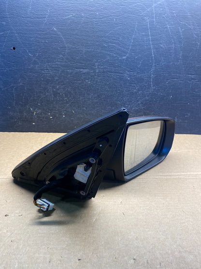 2011 to 2015 Kia Sorento Right Passenger Door Mirror Turn Signal af7882 DG9