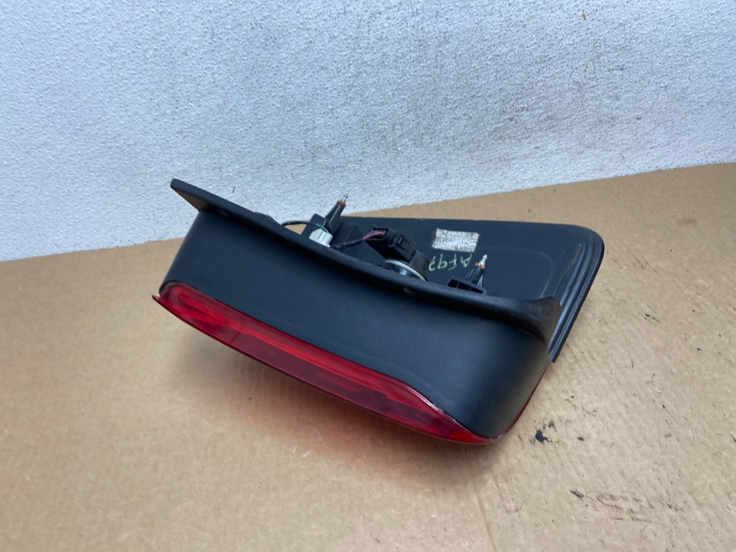 2008 to 2012 Ford Escape Right Passenger RH Side Tail Light AF9737 DW4