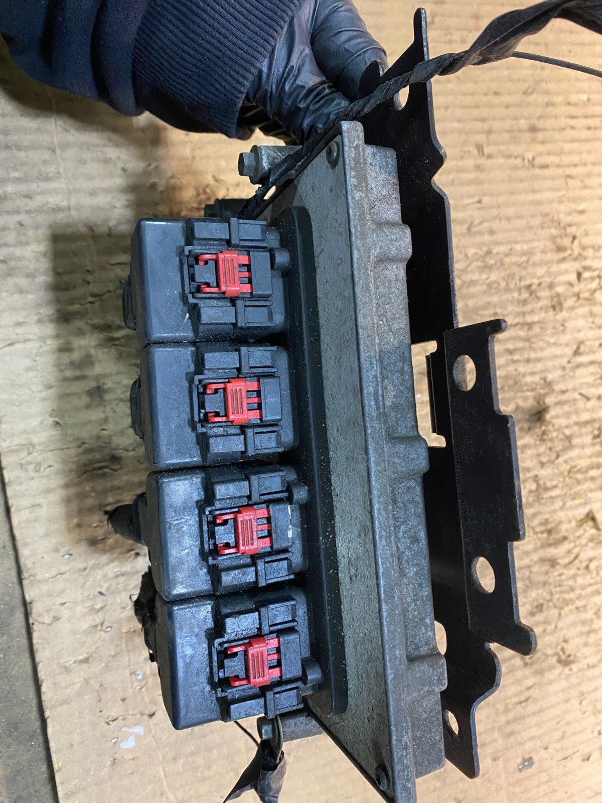 2011 Dodge Durango 5.7L  Engine Computer Module ECU PCM ECM Y1467 DG4