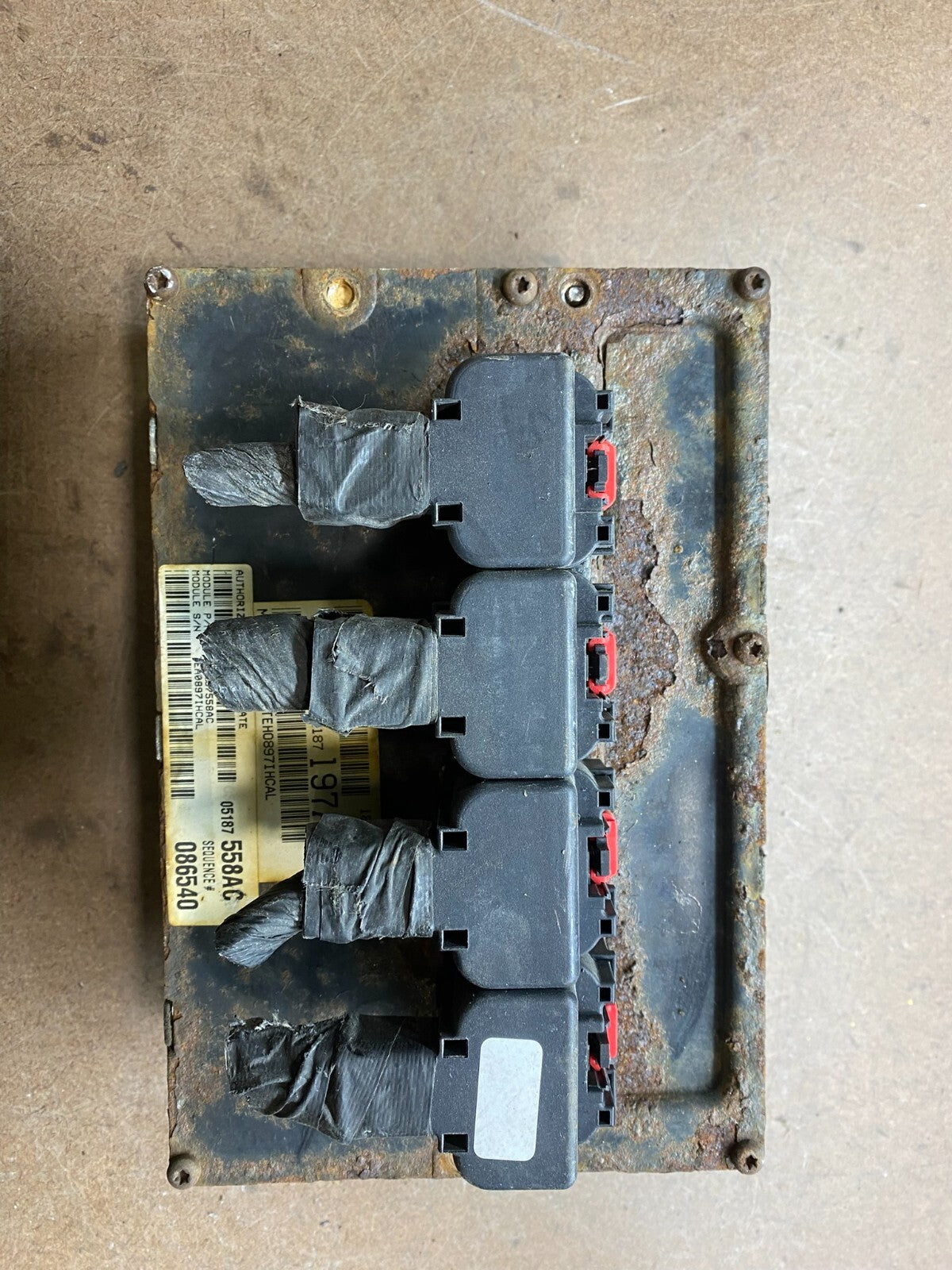 2007 Chrysler Town Country Caravan 3.8L Engine Control ECU P05187558AC G1410 PS0