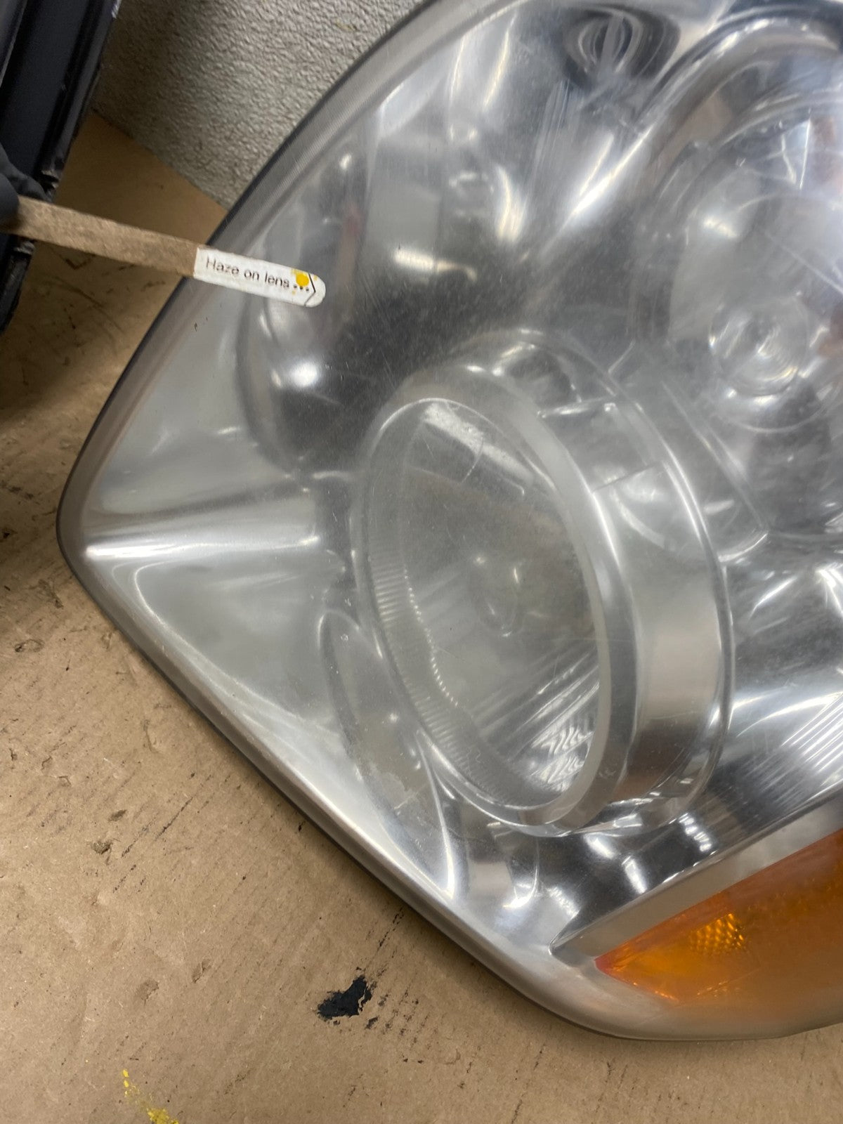 2007 - 2014 GMC Yukon Halogen Headlights Left+Right Side Set Q1717 DW14