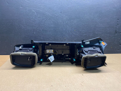 2020 to 2023 Ford  Explorer Console Radio Display Screen Air Vents G4101 DG1 Oem4