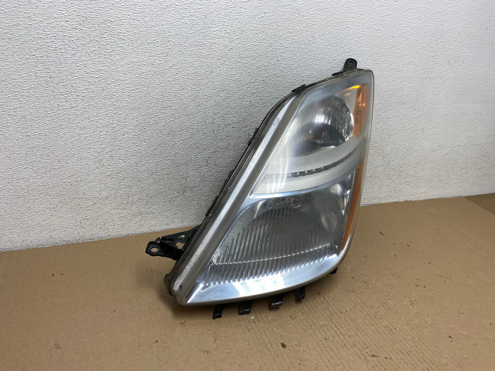 2006-2009 Toyota Prius Left Driver LH Side Headlight Halogen AF3115 LK2