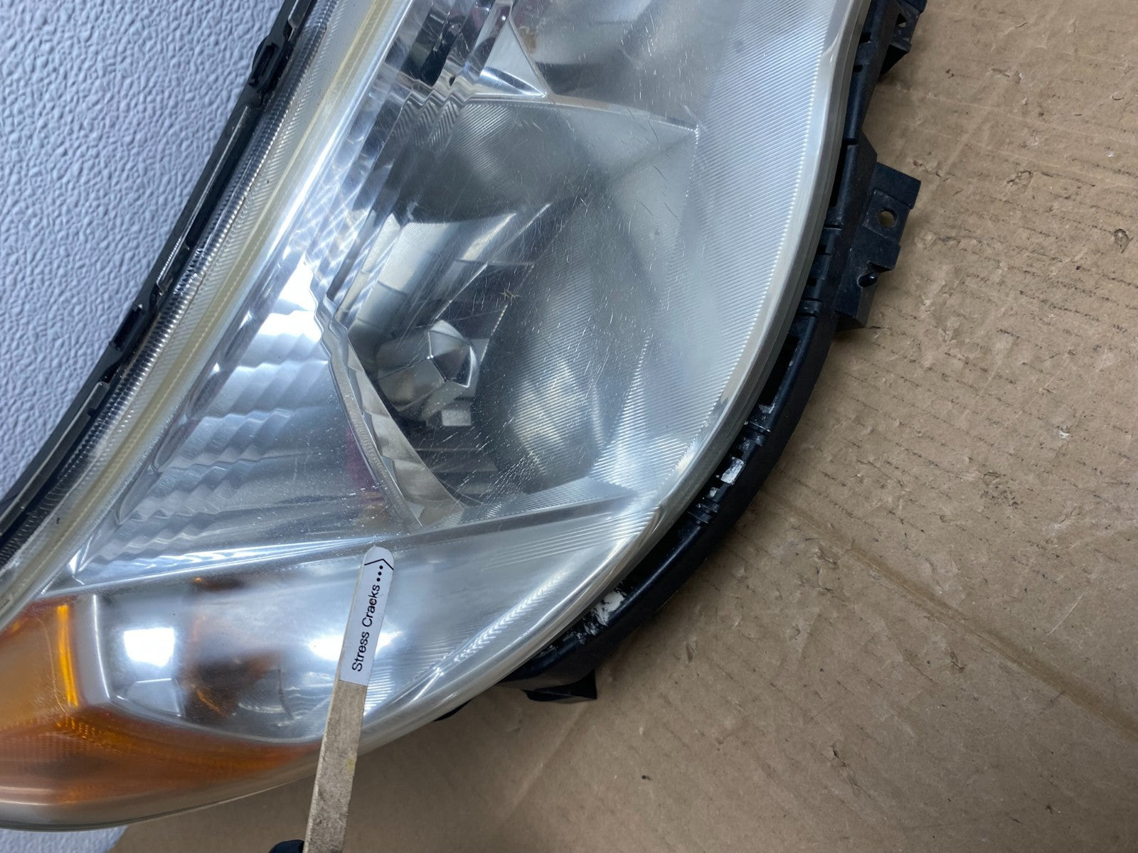2009 - 2013 Subaru Forester Right Passenger Side Halogen Headlight OEM AB8180 DW4