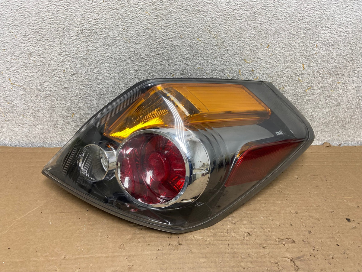 2007 to 2012 Nissan Altima Right Passenger Rh Side Tail Light AH9030 LK0