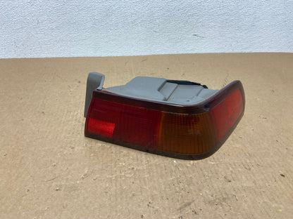 1997 1998 1999 Toyota Camry Tail Light Right Passenger Rh Side Oem AC1243 LK0