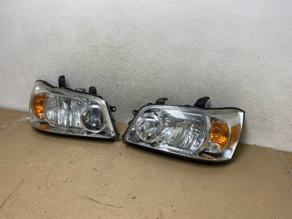 2004 2005 2006 Toyota Highlander Headlights Left+Right Side AH6783 DW2