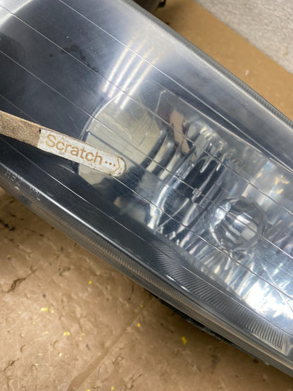 2002 to 2003 Mitsubishi Galant Left+Right Side Headlights V5990 DW4