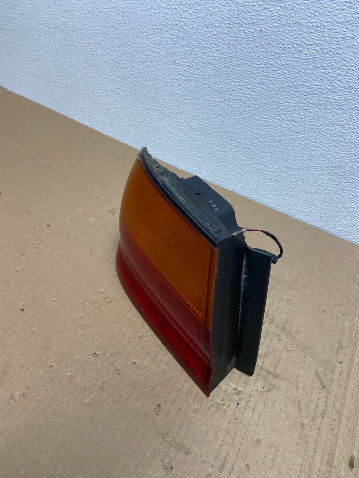 1995 1996 Nissan Maxima Left Driver LH Side Tail light Oem AB6434 DW1