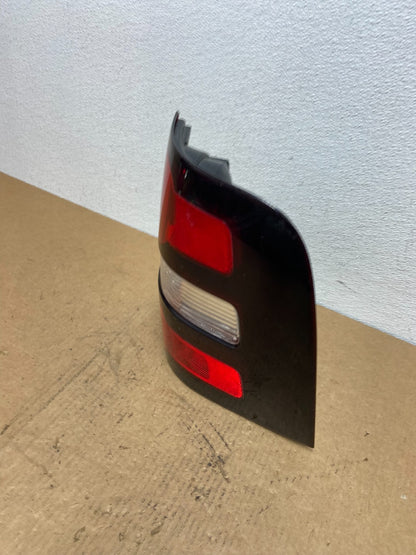 2006 to 2010 Ford Explorer Right Passenger Side Tail light AD1002 LK1