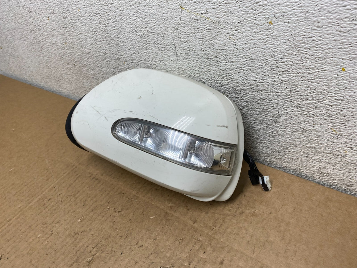 2007 to 2008 Mercedes GL-Class Left Driver LH Side Door View Mirror L82641