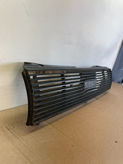 1985 to 1987 Nissan Sunny B12 Sentra B12 Front Grille Grill AH0089 PS2