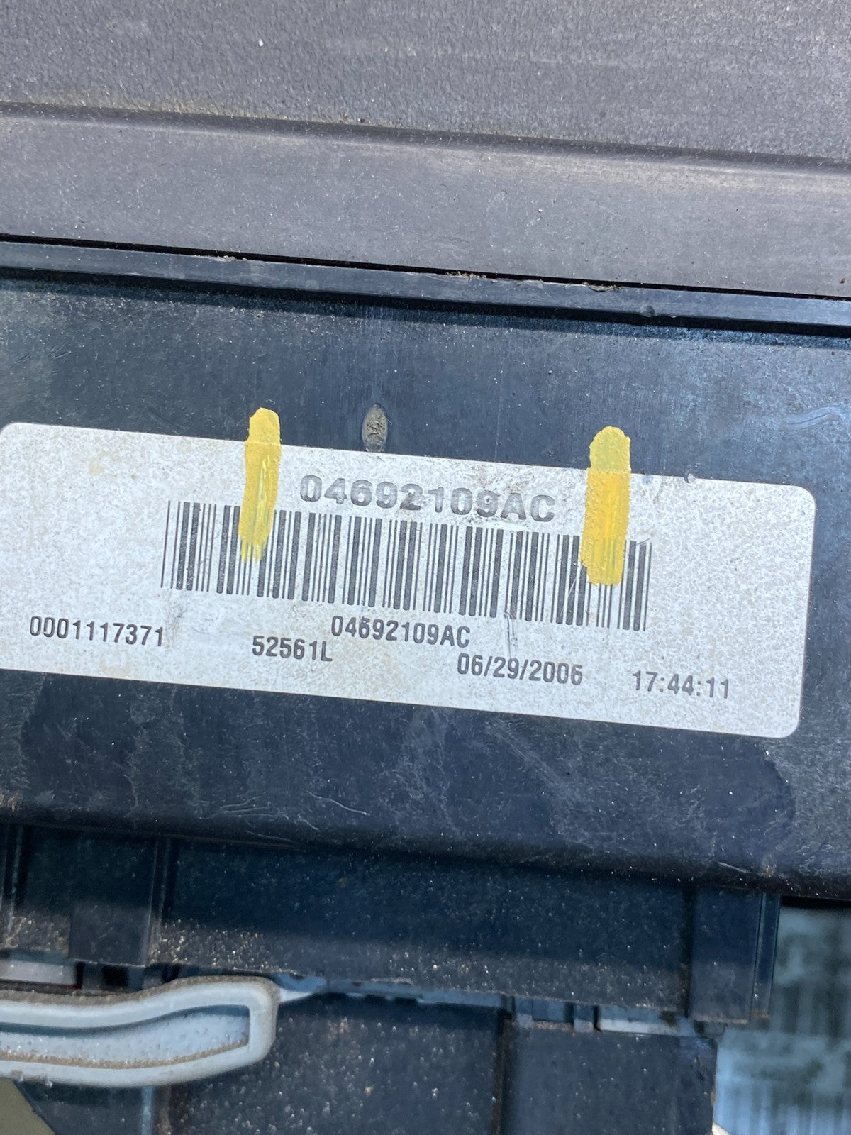 2007 Jeep Grand Cherokee Integrated Power Fuse Box 04692109ac ag9718 DG6