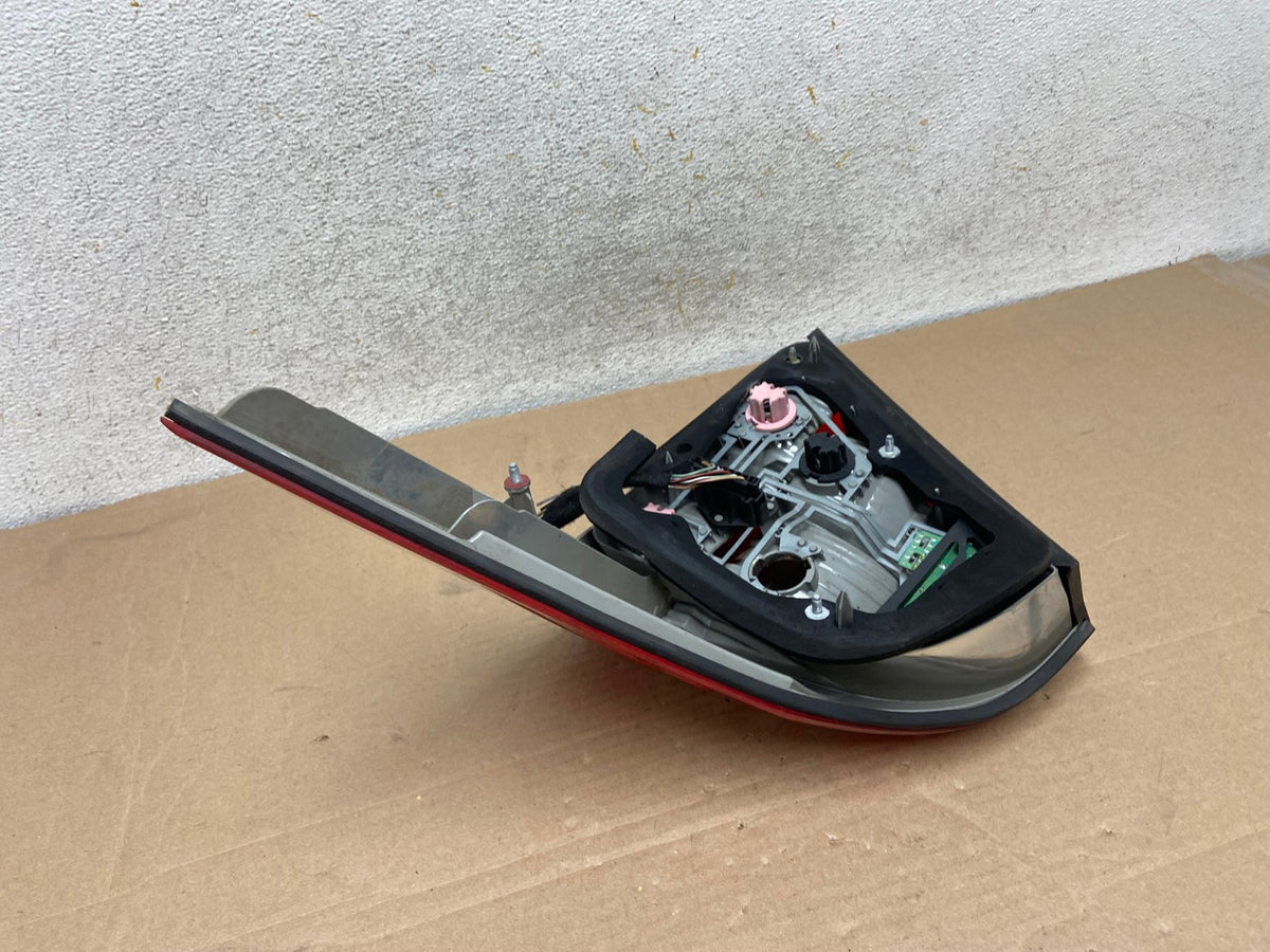 2003-2006 Mercedes-Benz S-Class Tail Light Left Driver Lh Side AH9344 LK3