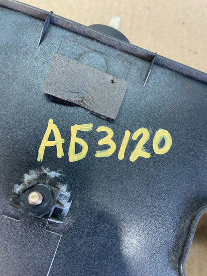 2003 to 2006 Kia Optima Rear License Plate Center Tail Light Panel AG3120 DG6