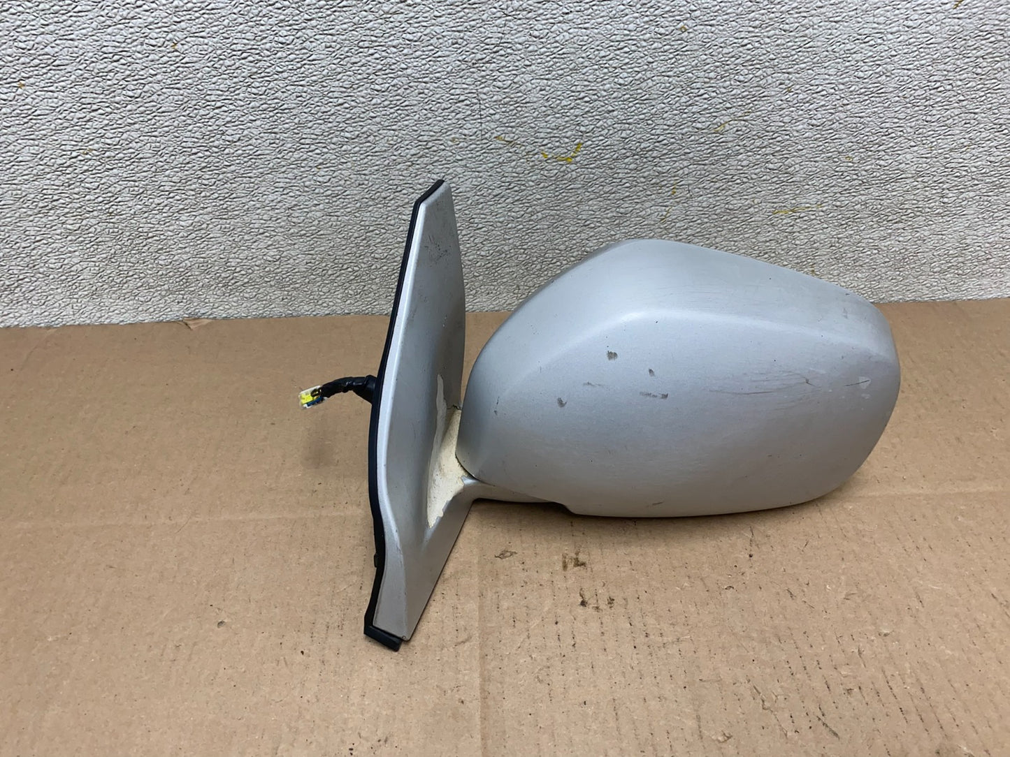 2004 - 2006 Suzuki Grand Vitara XL-7 Left Driver View Door Mirror W0607 DW0