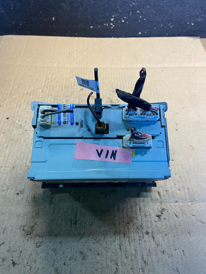 2013 to 2014 Subaru Outback Legacy Am Fm Cd Player AM/FM Radio Z2080 DG5