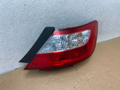Coupe 2006 2007 2008 Honda Civic Right Passenger RH Tail Light AI6911 LK2
